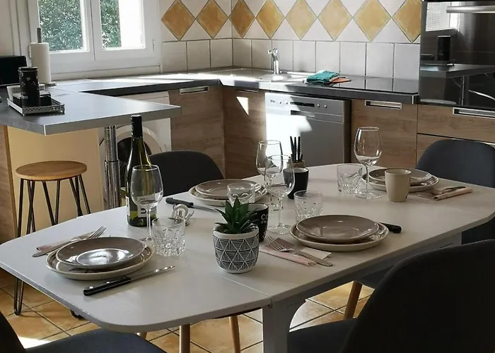 Les Portes D'autan Hébergement de vacances *