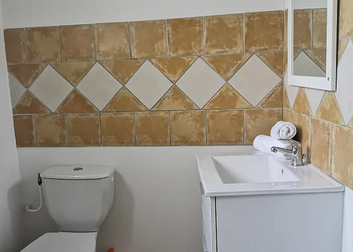 Les Portes D'autan Hébergement de vacances *